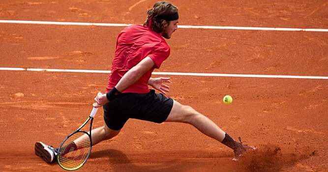 Стефанос Циципас: «Грунт – это покрытие, на котором мы развиваем терпение, на нем идет стратегический теннис»