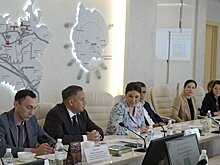 "Постучим по столу, чтоб не сглазить"