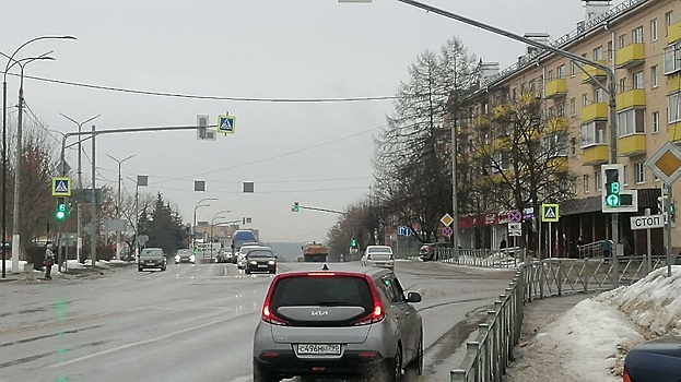 В Истре на улице Ленина починили светофор