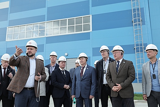 Депутаты оценили работу нового комплекса по сортировке мусора в Нижнем Тагиле