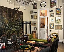 В квартире с альфрейными росписями 1900-х годов открывается выставка современного искусства