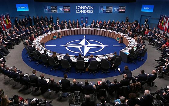 Bloomberg: в новой стратегии НАТО РФ может обозначаться как непосредственная угроза
