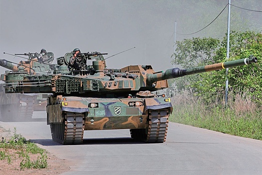 Украина выпрашивала у Южной Кореи танки К2 Black Panther и САУ К9 Thunder