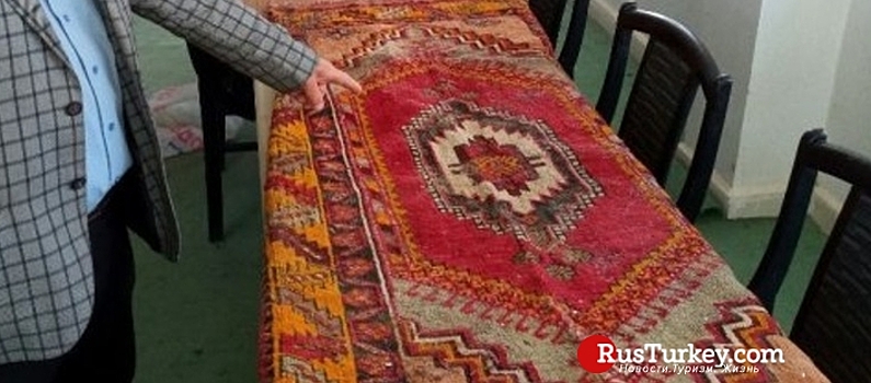 Уникальный 500-летний ковер из Бурсы будет передан властям