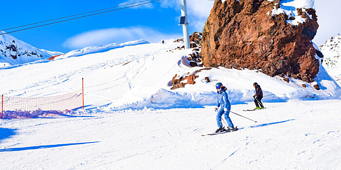 Сборы российской команды по ски-кроссу начались на Эльбрусе