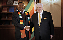 Президент Зимбабве: отношения с Россией можно считать отличными