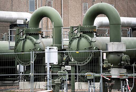 Компании из Нидерландов запретили судиться с «Газпром экспортом» вне России