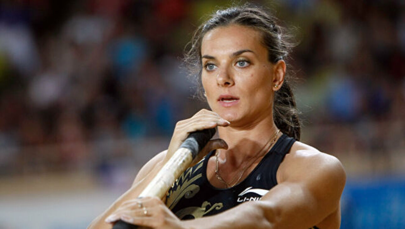 Исинбаева вид спорта. Исинбаева Елена Гаджиевна. Елена Исинбаева 2009. Елена Исинбаева 2020. Елена Исинбаева 2022.