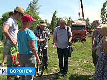 «Всё поломают!» Почему воронежцы остановили рабочих, прокладывающих водовод в Репном