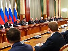 Медведев передал Мишустину правительство неэффективных менеджеров