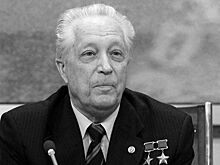 Скончался космонавт, дважды Герой СССР Владимир Аксёнов