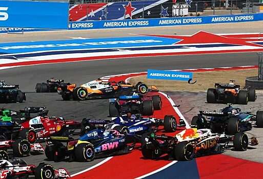 «Кошмар… повели себя как любители». Глава McLaren – о сходе Пиастри и Норриса в спринте