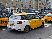"Ведомости": столичные власти обяжут агрегаторы такси и таксопарки делится данными о водителях