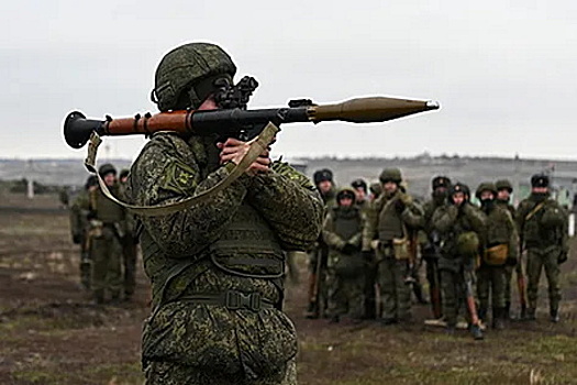 Киев назвал предполагаемую численность российских войск на границе