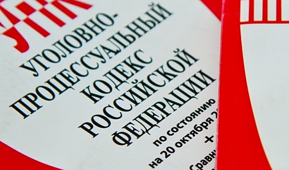 Полицейские разыскивают злоумышленника, повредившего автомобиль волгоградки