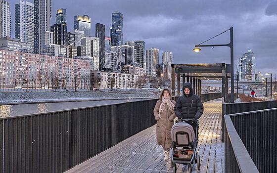 Крупные банки приостановили прием заявок по семейной ипотеке