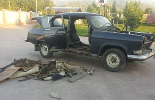 Автомобилист построил дом на колесах из старой «Волги» ГАЗ-21