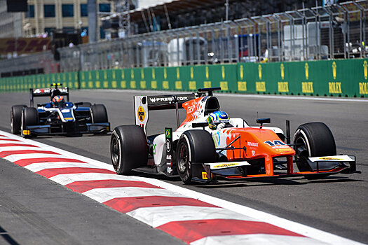 В Баку определили первых победителей в классе FIA Formula-2