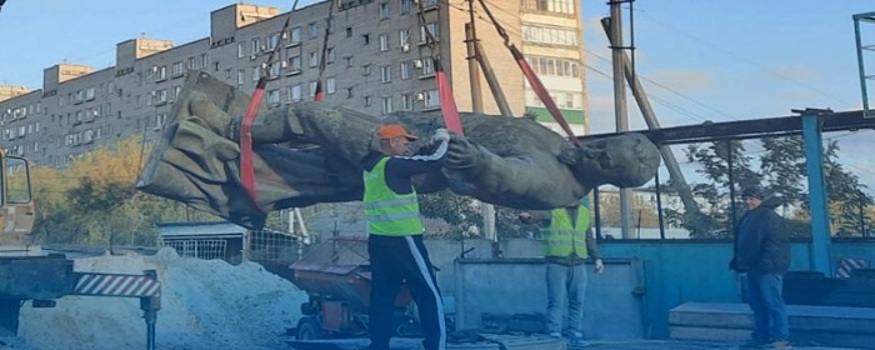 Памятник Дзержинскому из Волгограда отправили на реставрацию в Подмосковье