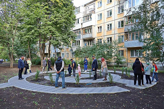 В Промышленном районе Самары благоустроили  еще один двор