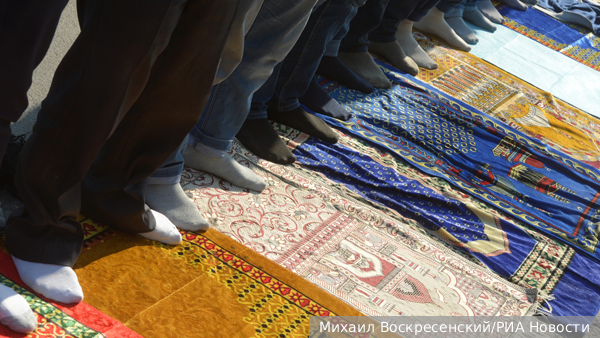 Жителя Новгородской области оштрафовали за проведение коллективных намазов