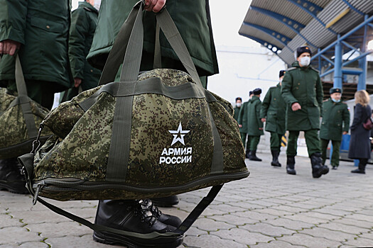 Вернуться в 2007-й: в Госдуме предложили увеличить срок службы в армии до двух лет