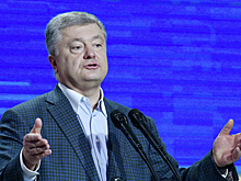 К экс-советнику Порошенко пришли с обысками