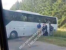 Экскурсионный автобус с пассажирами съехал в кювет в Дивеевском районе