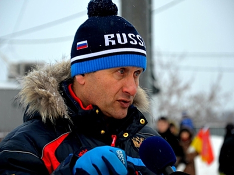 Скрынник опроверг свист в адрес исполнительницы гимна России перед финалом ЧМ