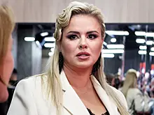 «Вот в чем мой секрет»: Анна Семенович заявила, что пьет кровь мужчин