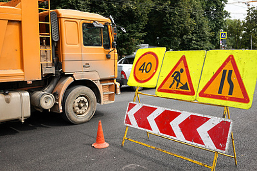 Грузовики паркуются на платных местах в Москве в среднем на 20–22 минуты