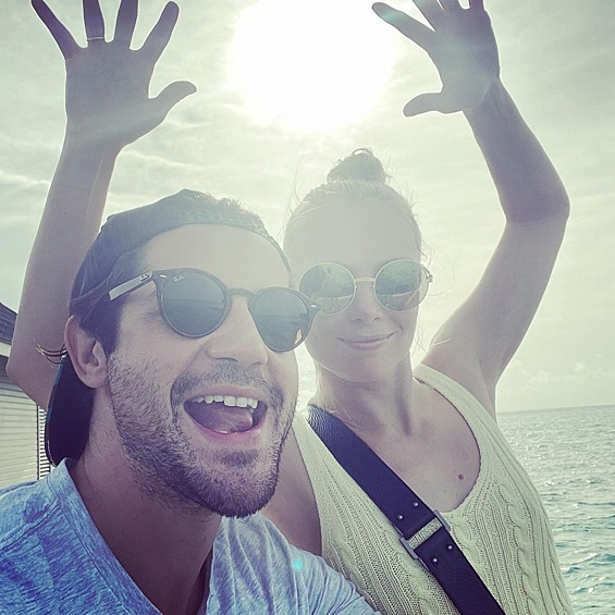 Совместная фотография из соцсетей артистов