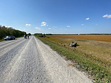 Пассажир перевернувшегося «Спутника» погиб на трассе в Новосибирской области