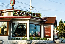 Омское кафе у кинотеатра «Маяковский» все-таки признали самостроем и обязали снести