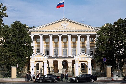 Из состава правительства Петербурга исключили председателей комитетов