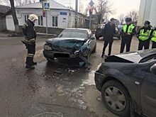 В Орле столкнулись «Ауди» и «Рено», пострадал один человек