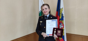 В Кемеровской области сотрудник полиции стала донором костного мозга и спасла жизнь ребенку
