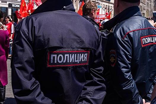 Во Владивостоке ограбили таксиста