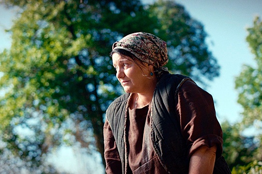 Вышел трейлер комедии "Три свадьбы и один побег" с Оболдиной и Фидаровым