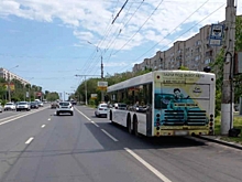 В Волгограде в автобусе во время резкого торможения пострадал подросток