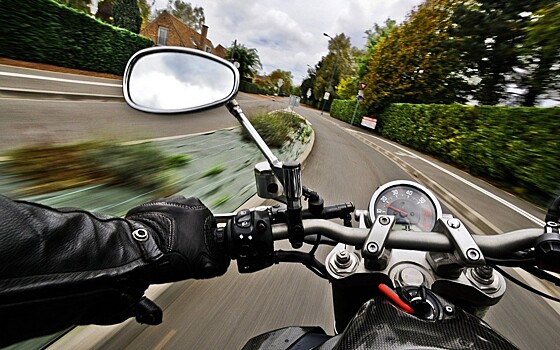 В Рязани в аварию попал 18-летний мотоциклист без «прав» на Suzuki Bandit