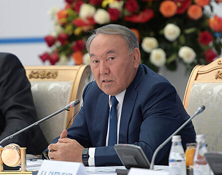 О чем спрашивали Назарбаева участники Астанинского клуба