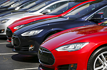 Tesla отзовет более 50 тысяч автомобилей