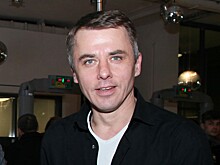 Скрывающийся от многомиллионных алиментов Игорь Петренко вручил премию «Золотая маска»