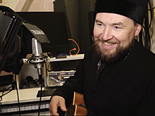 «3 отца»: cвященник создал свою рок-группу