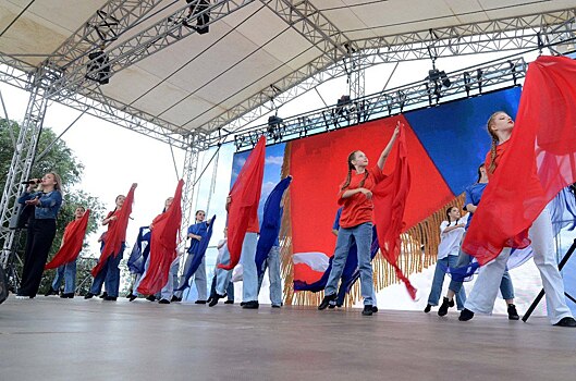 22 августа Оренбург отпразднует День Государственного флага России