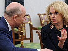 Министр финансов рассказал, что иногда "залезает" в кредит, пользуясь кредитной карточкой