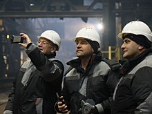 Полпред в УрФО Жога посетил металлургический завод в Ревде