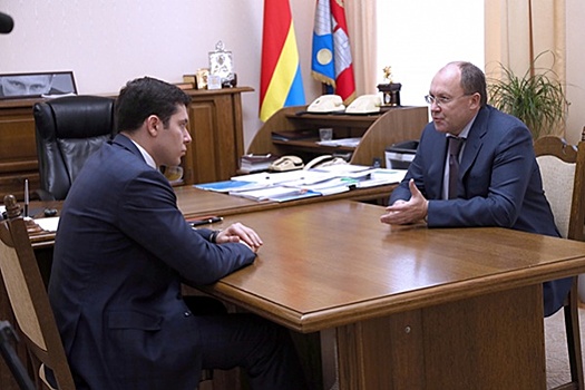 Алиханов встретился с руководителем Ростуризма