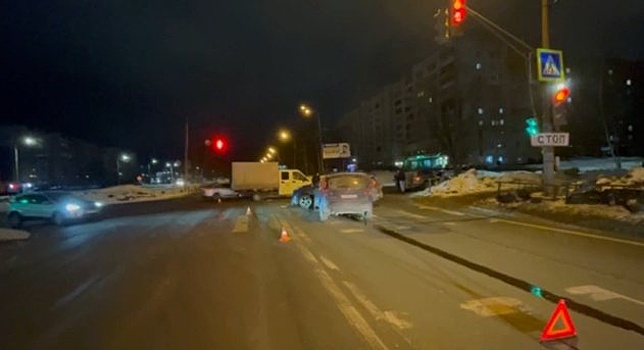 Два человека пострадали в массовом ДТП в Кстове